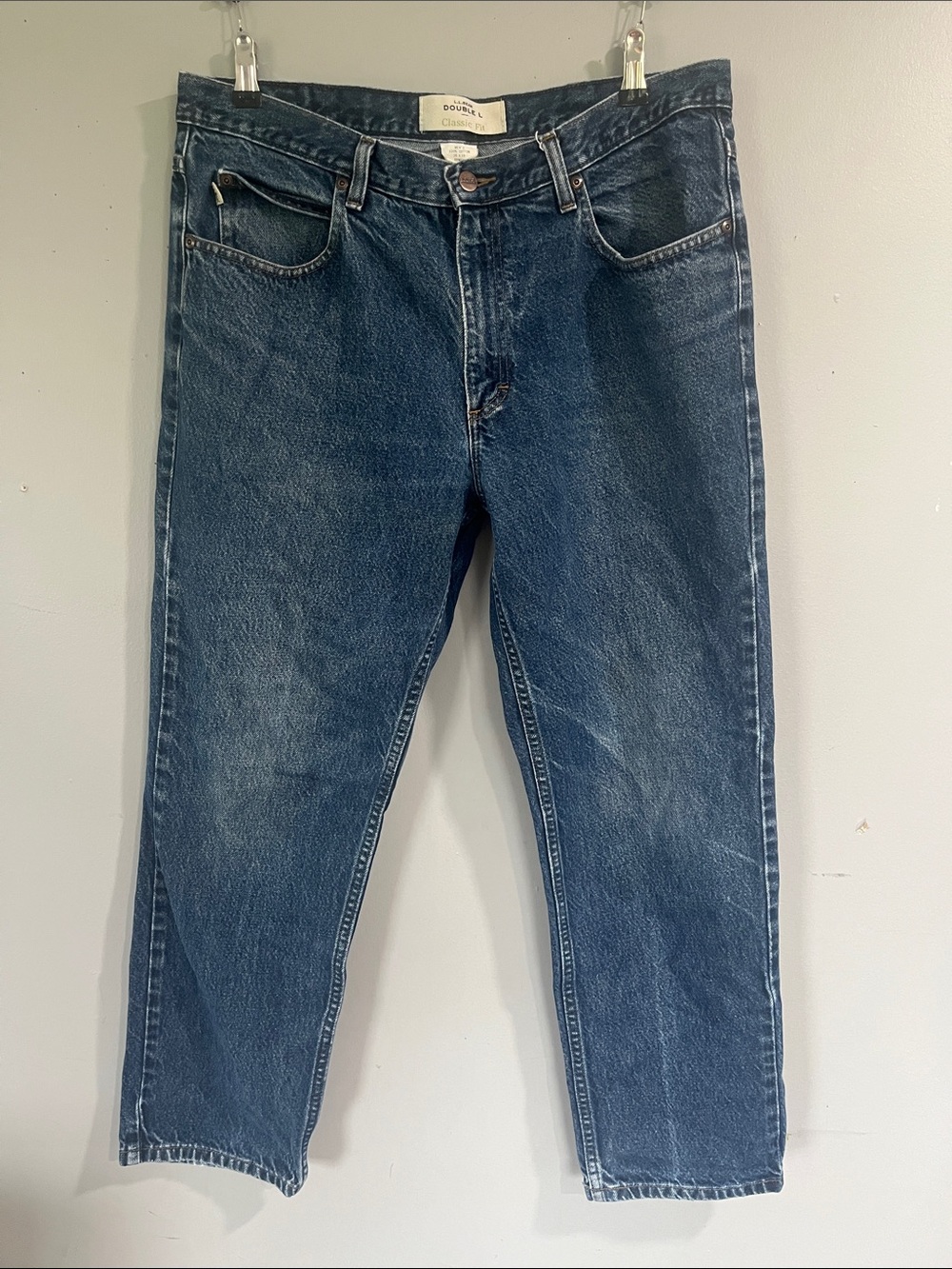 L.L. Bean Relaxed Fit Men’s Jeans in Indigo Blue 36x29